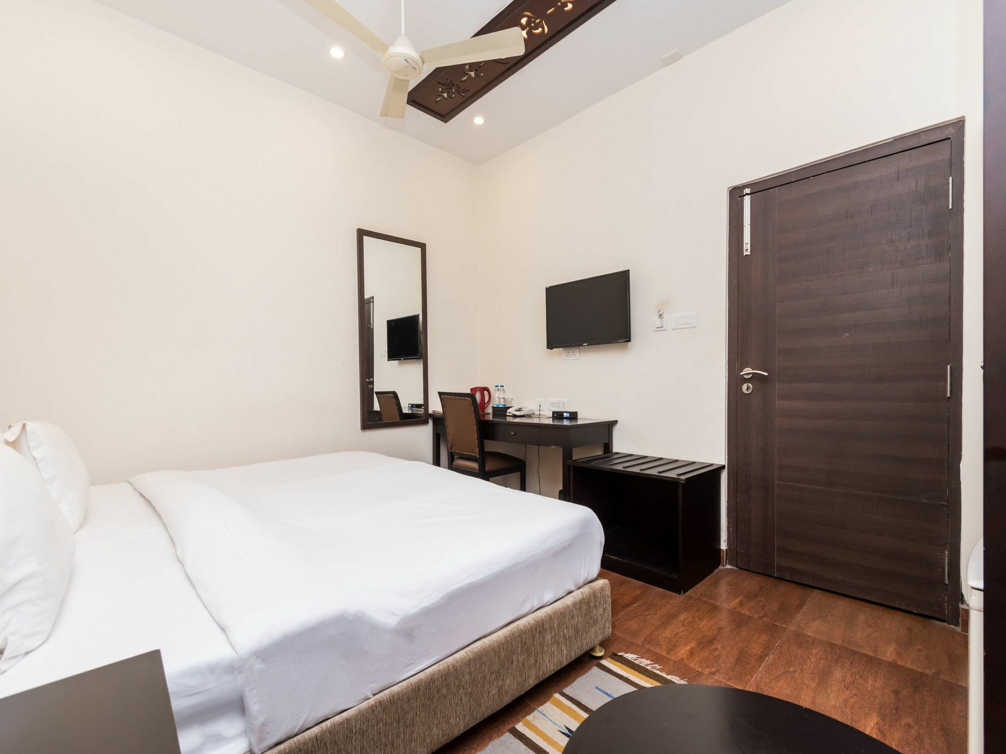 Fabhotel Golpark Calcutta Exteriör bild