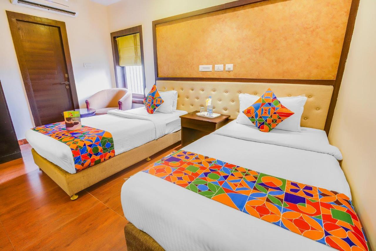 Fabhotel Golpark Calcutta Exteriör bild